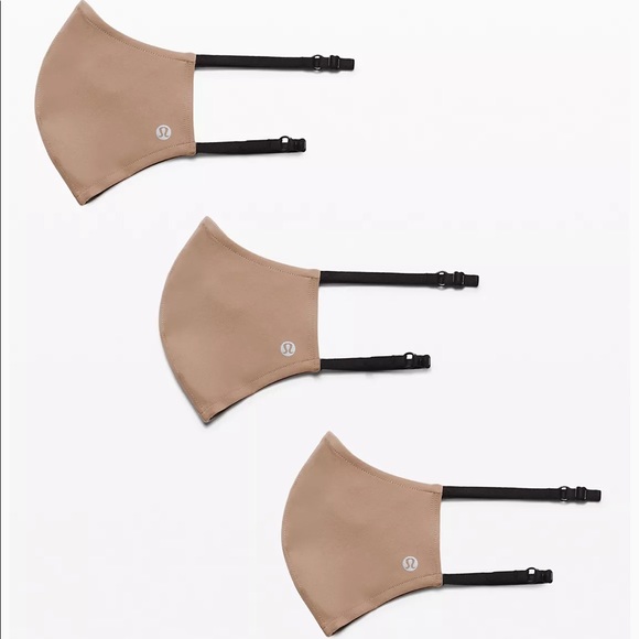 Lululemon Double Strap Face Mask in Soft Sand - Picture 2 of 13